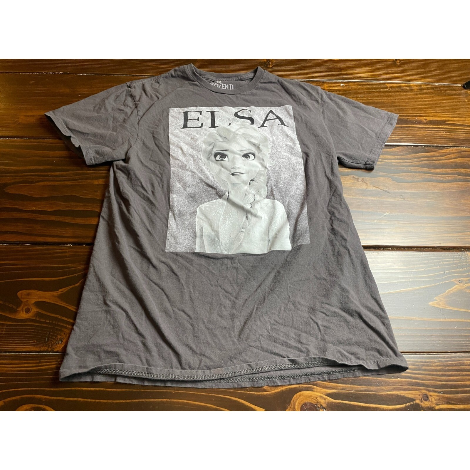 Disney Shirt, Women's Size Large, Gray, Elsa Frozen Ii